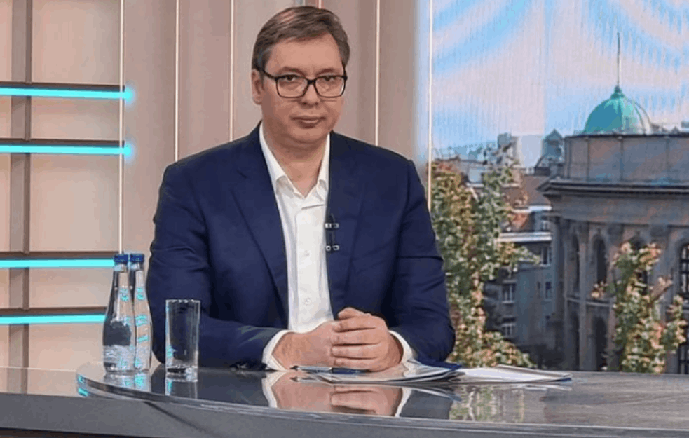 VUČIĆ UPUTIO PORUKU MILU ĐUKANOVIĆU: 'Sprečen plan da se mitropolija odvoji od NJENE MAJKE SPC'! 